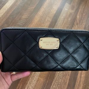 Brand new Michael Kors wallet